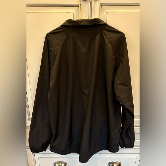 Izod men’s size large black quarter zipper windbreaker with Velcro side pockets - Picture 2 of 6